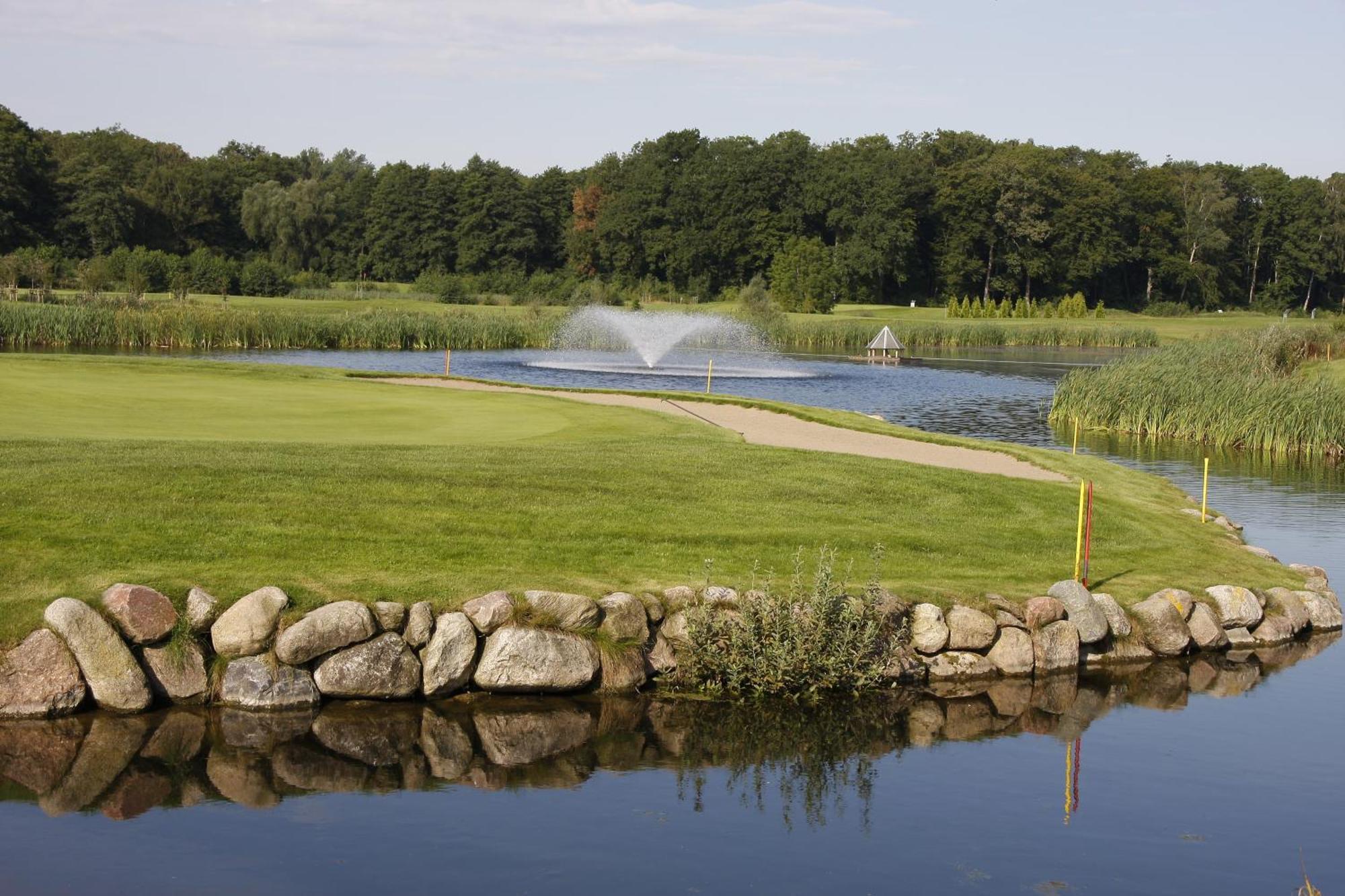 Golfpark Strelasund Süderholz Exterior foto